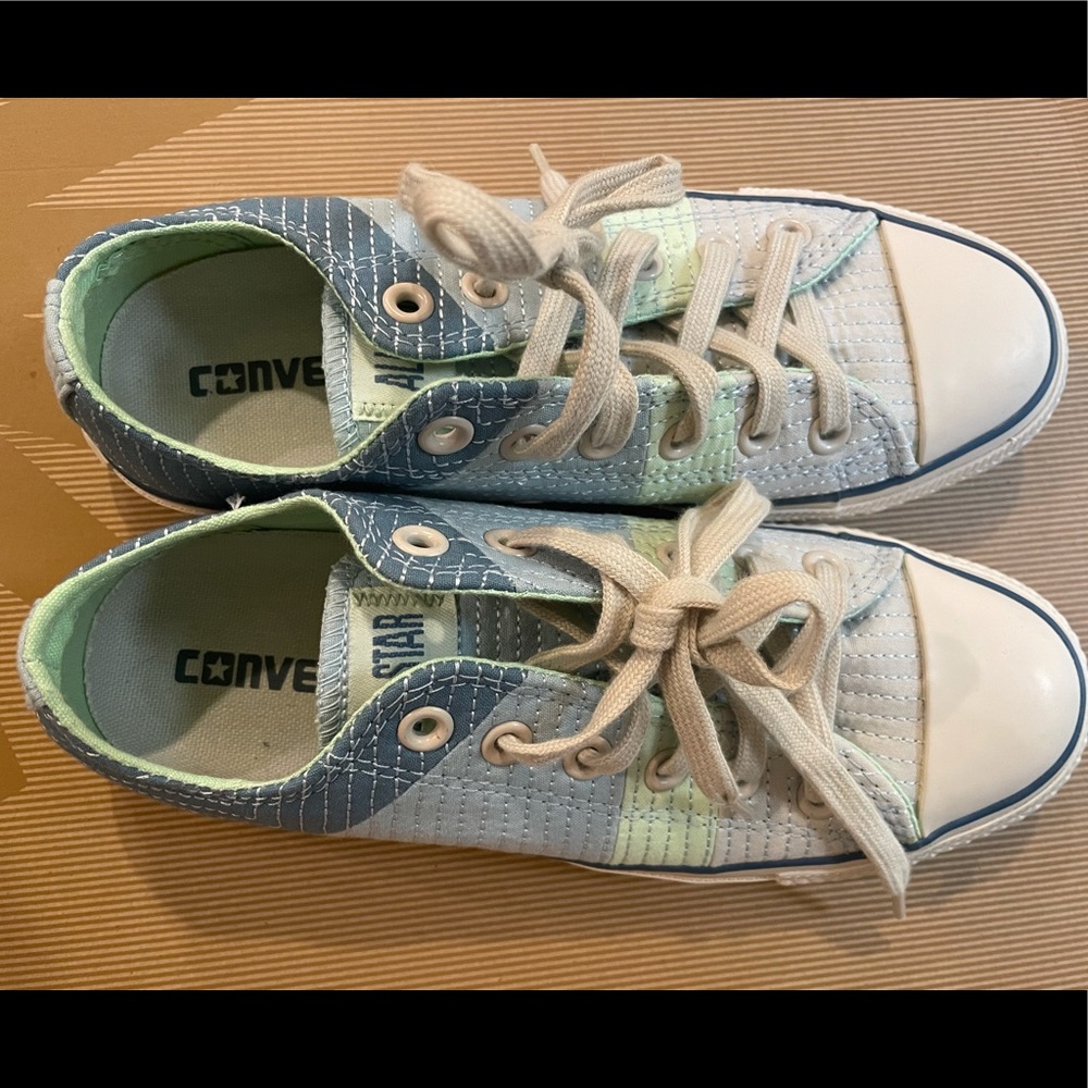 NEW Converse Chuck Taylor All Star Sneakers 6.5